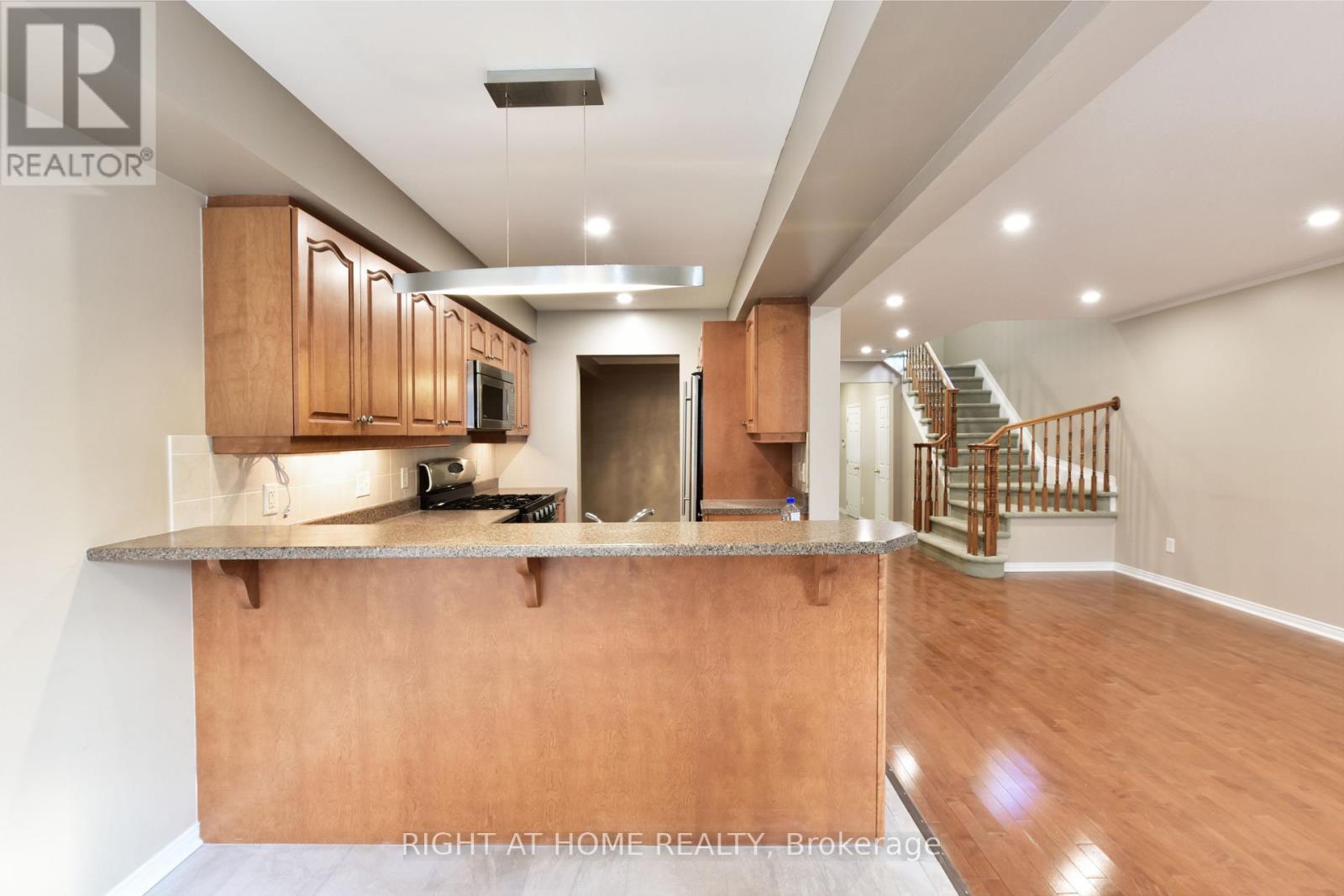 118 Braddock Private, Ottawa, Ontario  K2J 0E6 - Photo 15 - X13725644