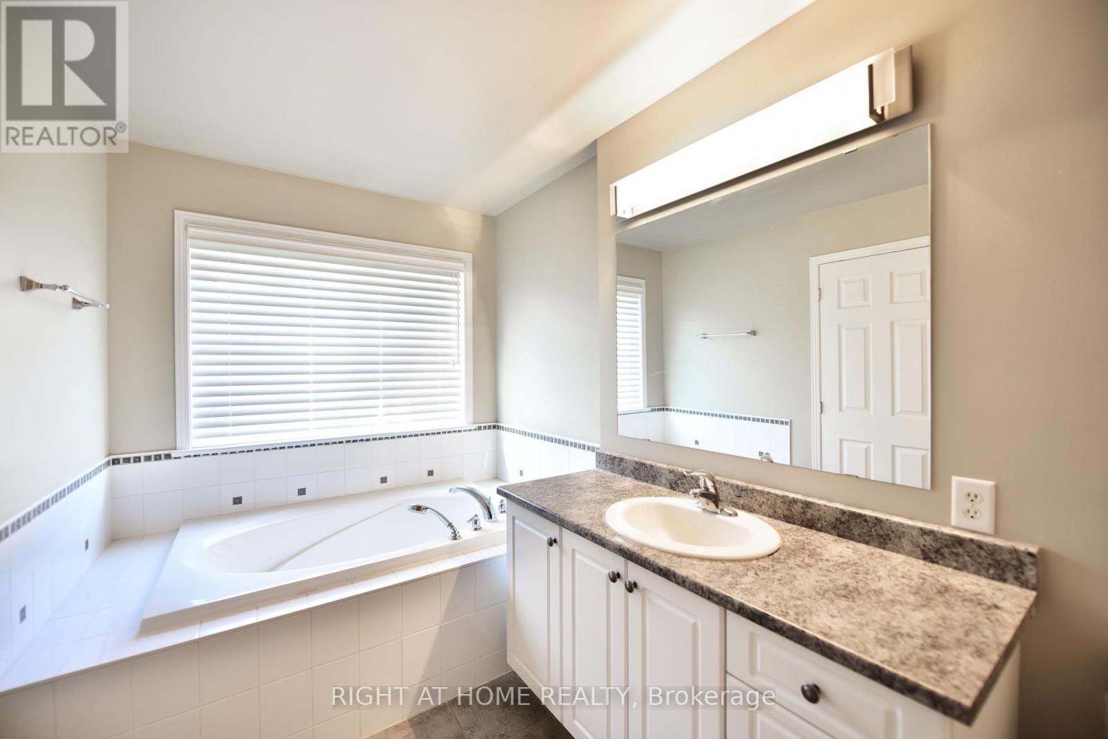 118 Braddock Private, Ottawa, Ontario  K2J 0E6 - Photo 22 - X13725644