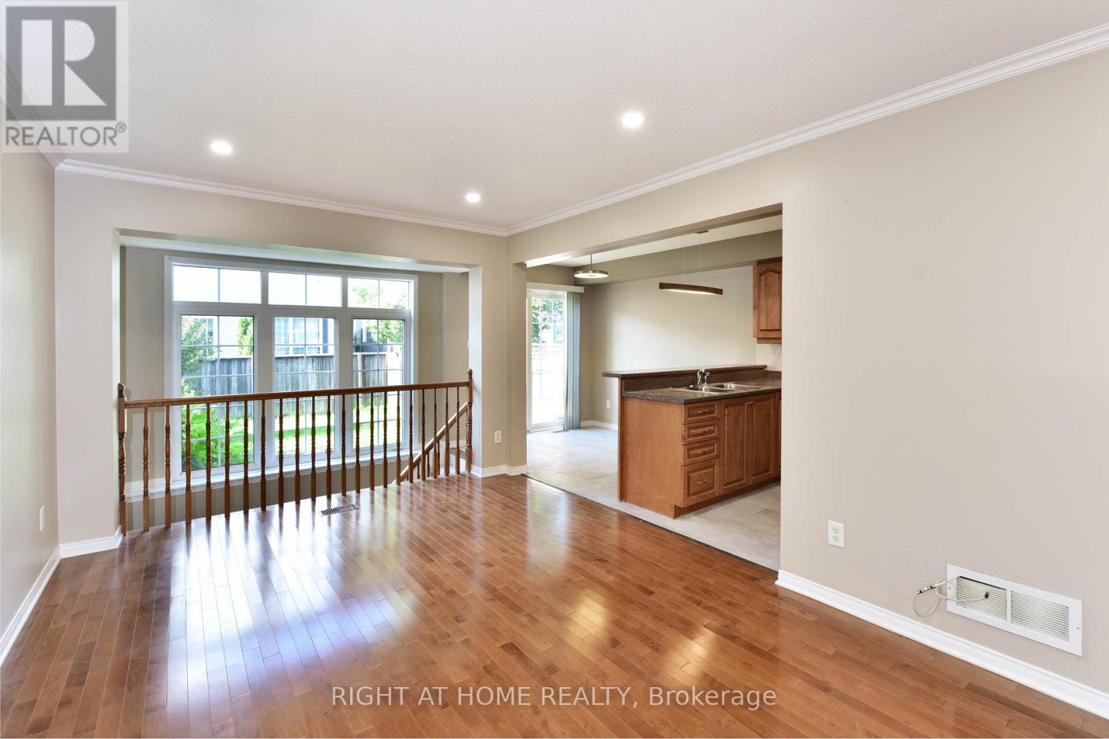 118 Braddock Private, Ottawa, Ontario  K2J 0E6 - Photo 7 - X13725644