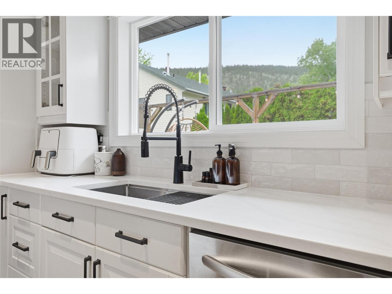 1867 Juniper Drive, Merritt, British Columbia  V1K 1J4 - Photo 15 - 10391205
