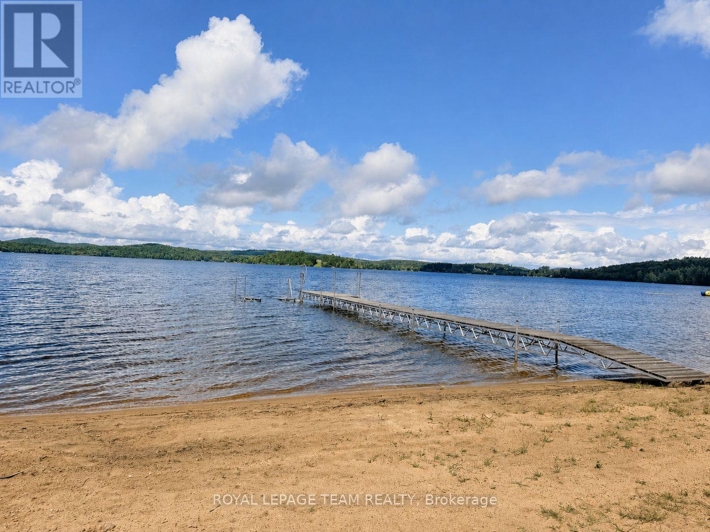 42153b Combermere Road S, Madawaska Valley, Ontario  K0J 1B0 - Photo 4 - X12974562