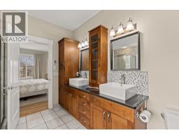 5027 France Court, Kelowna, British Columbia  V1W 4M4 - Photo 29 - 10397426