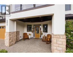 5027 France Court, Kelowna, British Columbia  V1W 4M4 - Photo 3 - 10397426