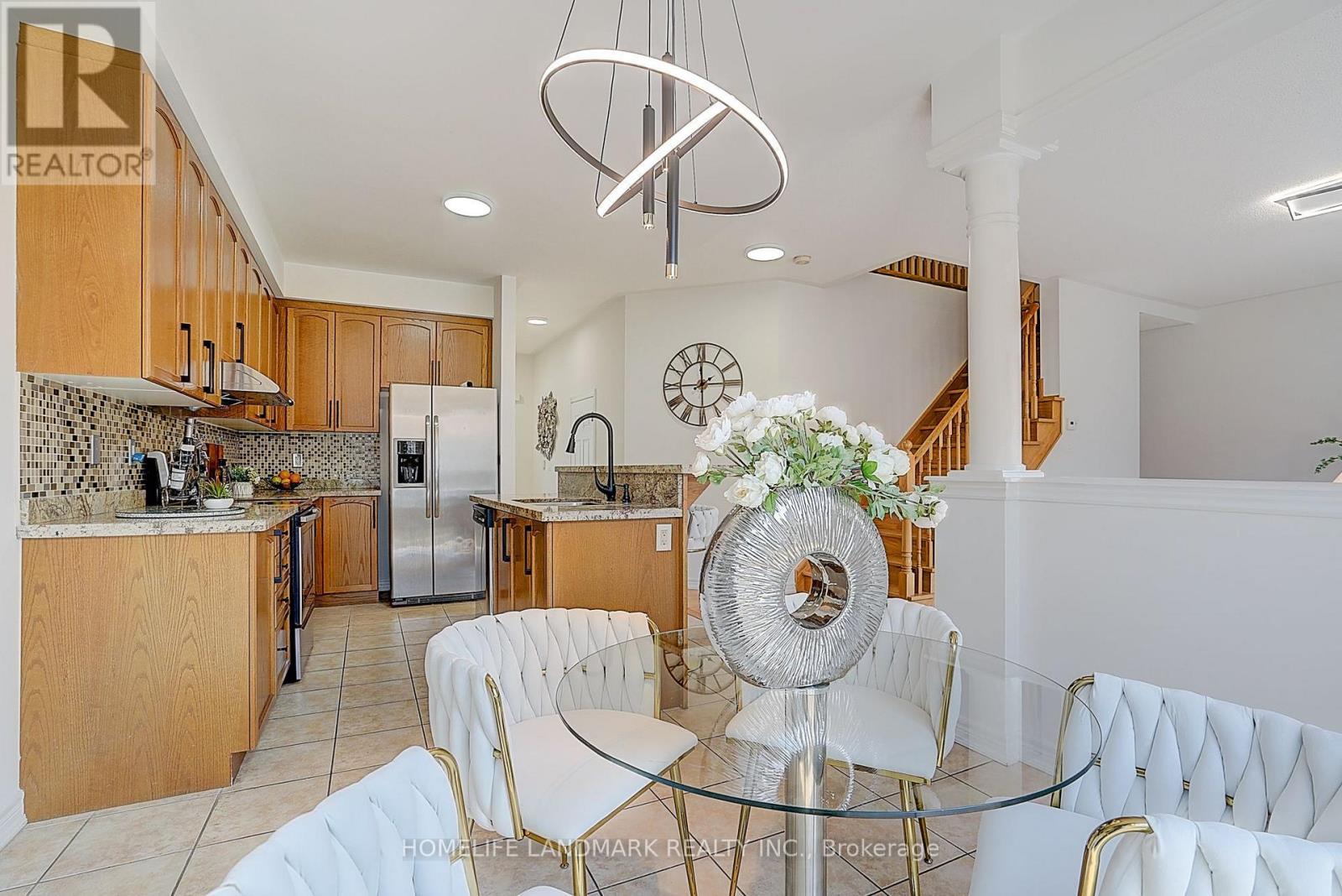 114 Milos Road, Richmond Hill, Ontario L4E 0M3 - Photo 12 - N13725652