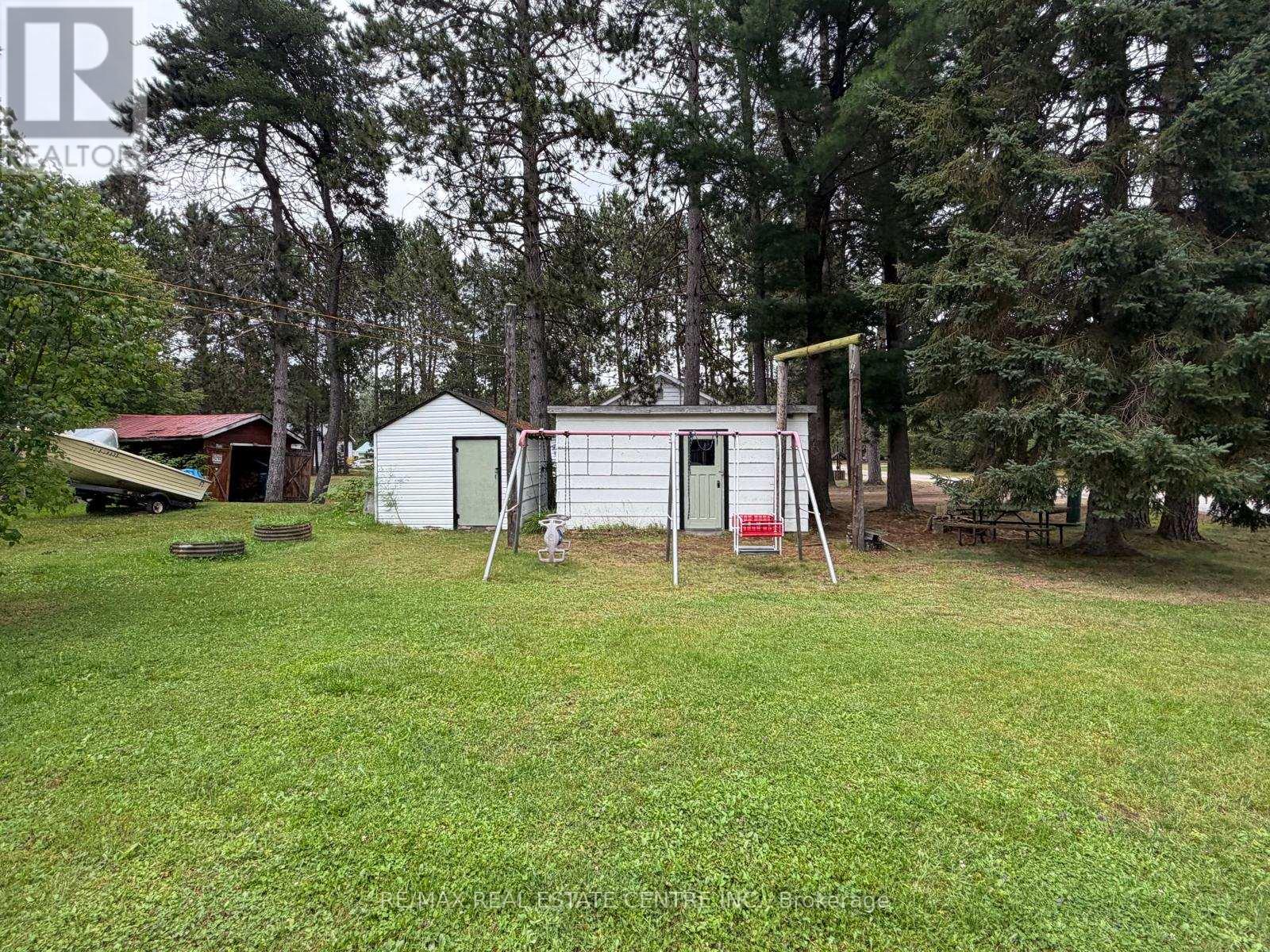 38 2nd Avenue, South Algonquin, Ontario K0J 2M0 - Photo 16 - X13725654
