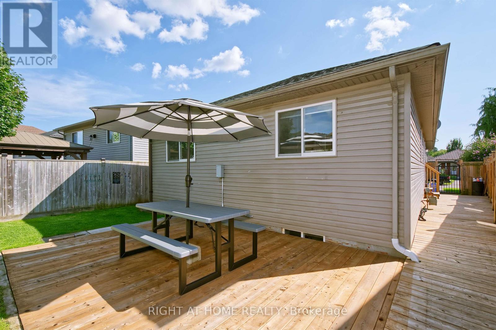 896 Fogerty Street, London North, Ontario  N5X 4G6 - Photo 34 - X13722812