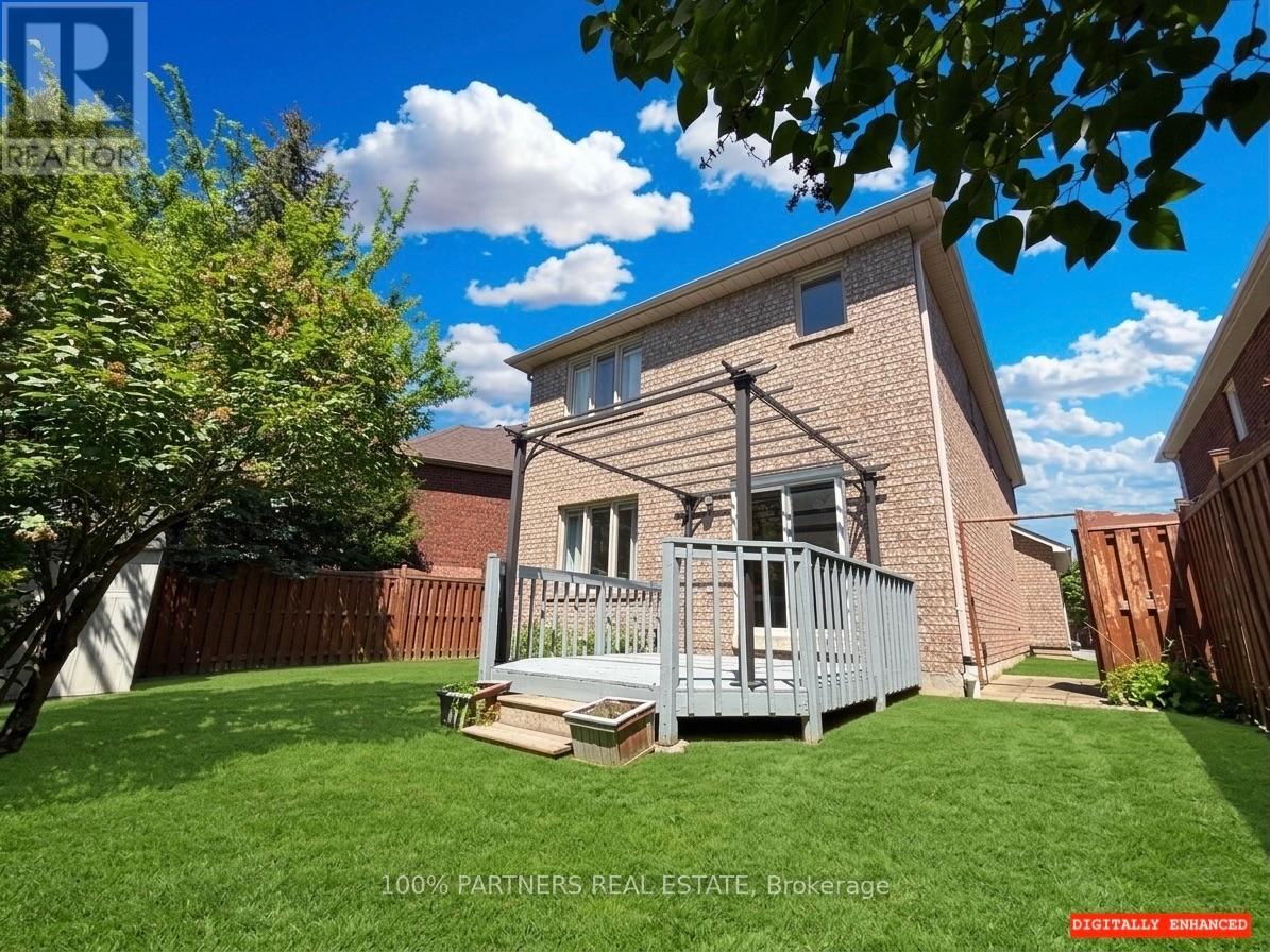 62 Macedonia Court, Newmarket, Ontario  L3X 2W8 - Photo 32 - N13707696
