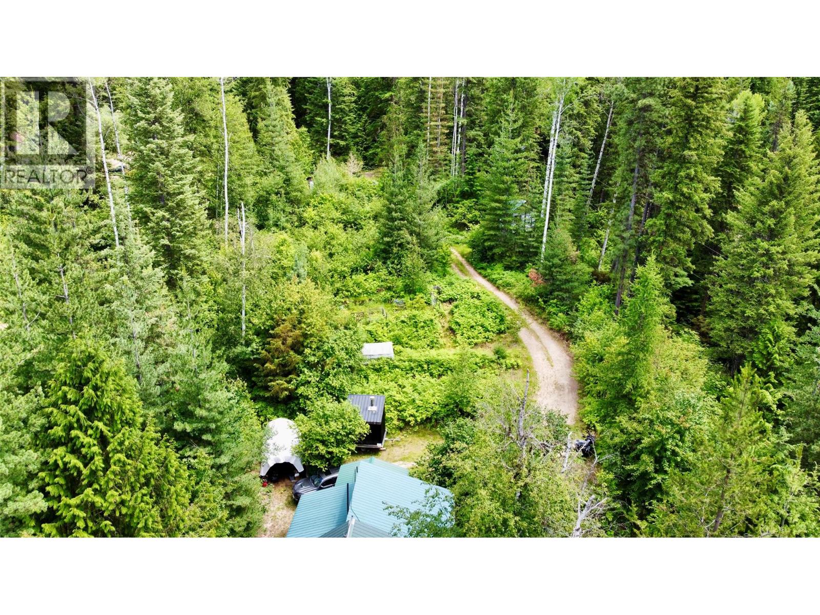 7152 Graham Road, Winlaw, British Columbia  V0G 2J0 - Photo 8 - 10392360