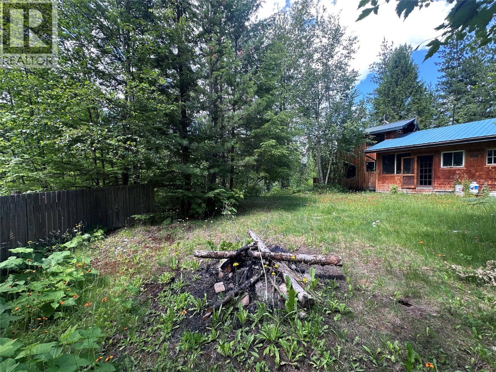 7152 Graham Road, Winlaw, British Columbia  V0G 2J0 - Photo 6 - 10392360