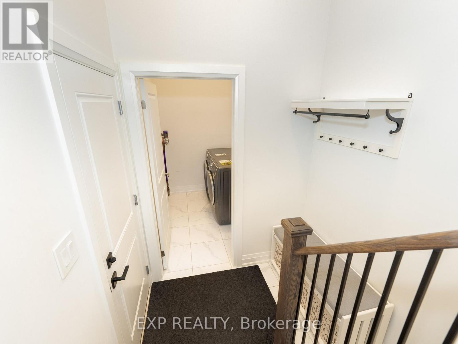 14 Longworth Avenue, Richmond Hill, Ontario  L4E 1J1 - Photo 16 - N13036582