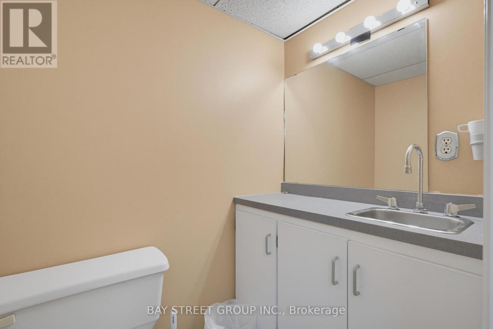 1019 Aldersbrook Road, London North, Ontario  N6G 4L9 - Photo 32 - X13720186
