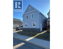 110 ROBINS Avenue, hamilton, Ontario
