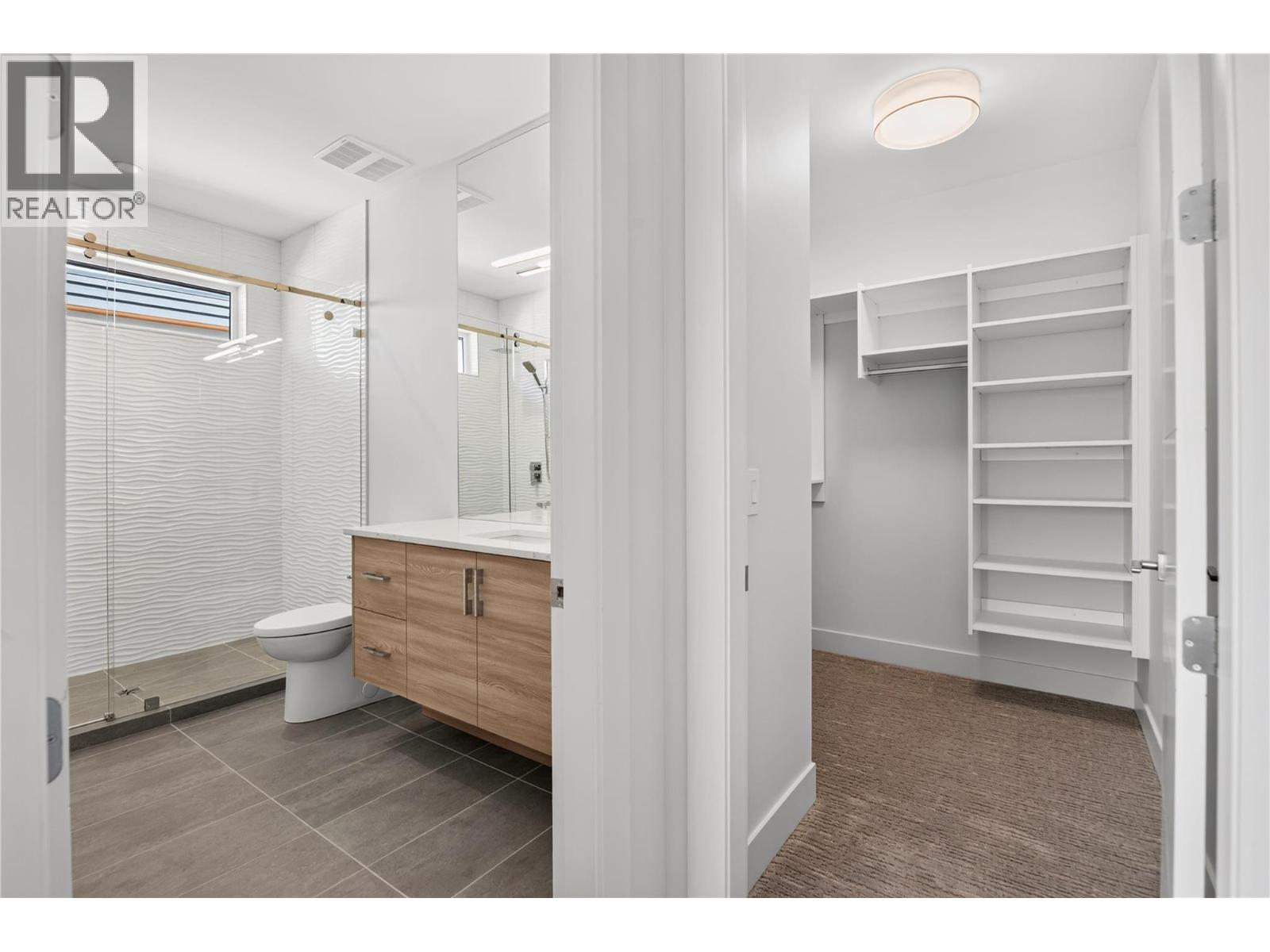 9988 Beacon Hill Drive, Lake Country, British Columbia  V4V 0A9 - Photo 43 - 10394380