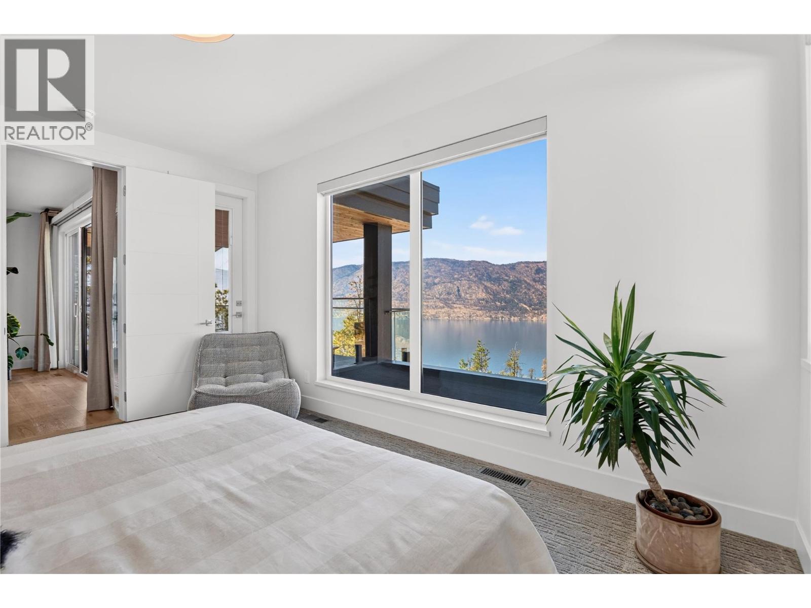9988 Beacon Hill Drive, Lake Country, British Columbia  V4V 0A9 - Photo 41 - 10394380