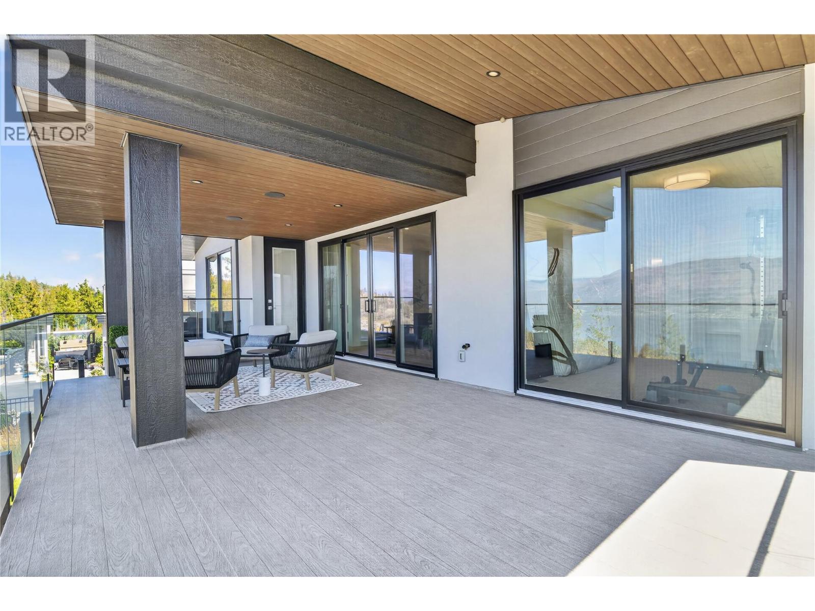 9988 Beacon Hill Drive, Lake Country, British Columbia  V4V 0A9 - Photo 39 - 10394380