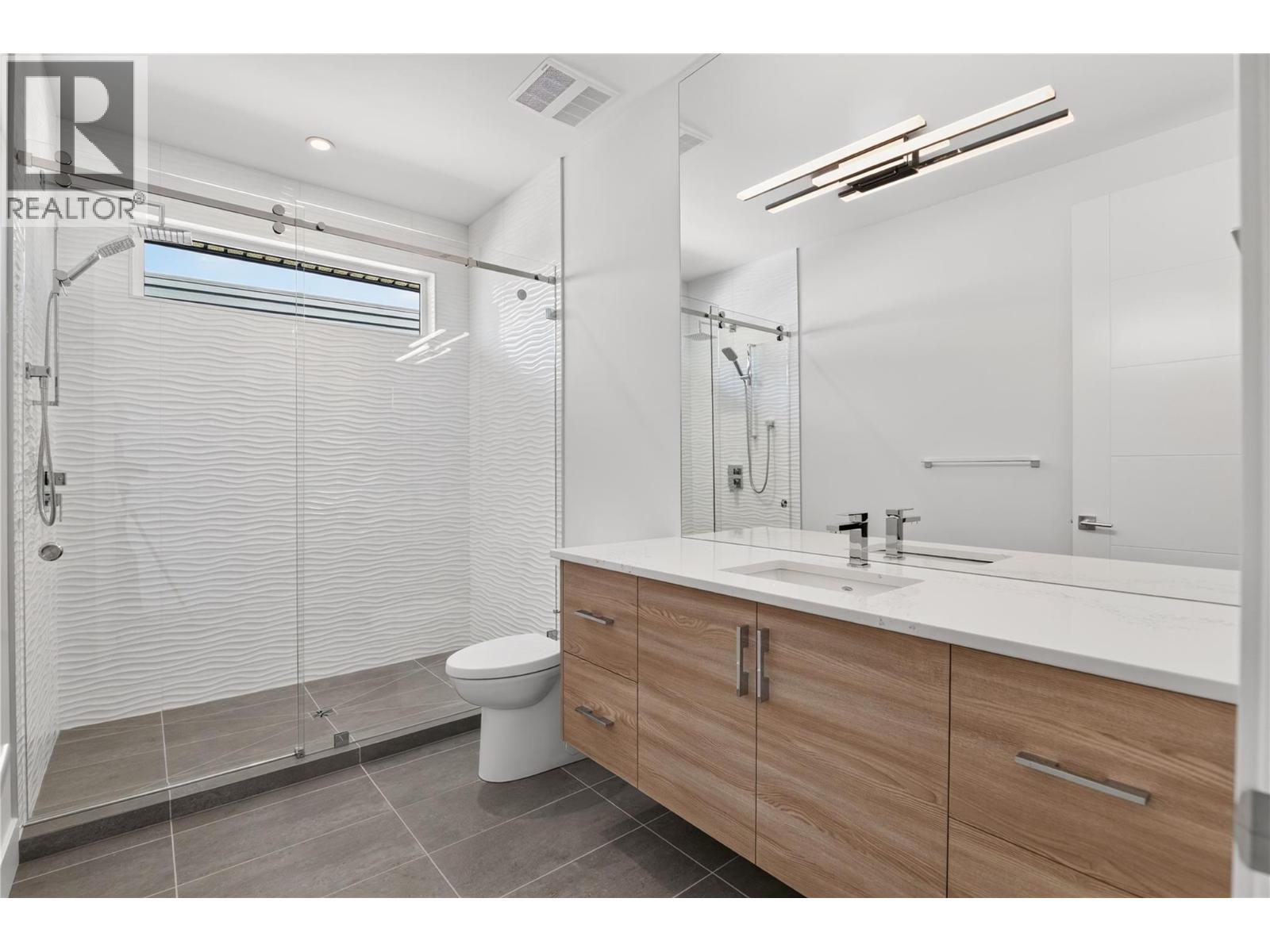 9988 Beacon Hill Drive, Lake Country, British Columbia  V4V 0A9 - Photo 44 - 10394380
