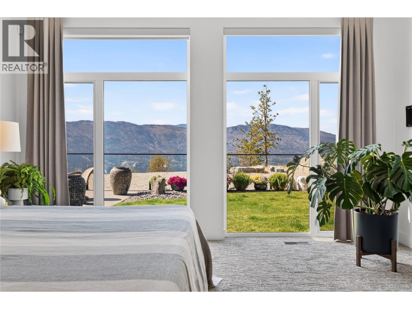 9988 Beacon Hill Drive, Lake Country, British Columbia  V4V 0A9 - Photo 24 - 10394380