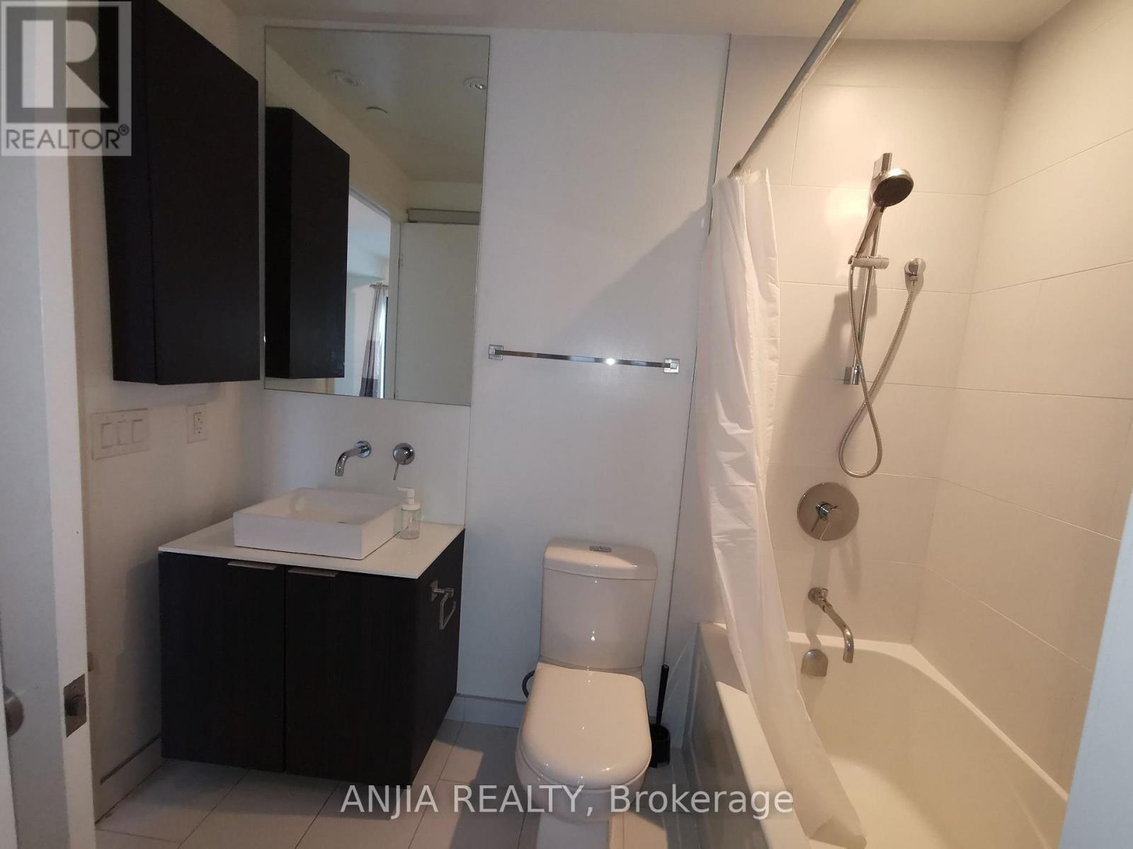 2202 - 159 Dundas Street E, Toronto, Ontario  M5B 0A9 - Photo 9 - C13725698