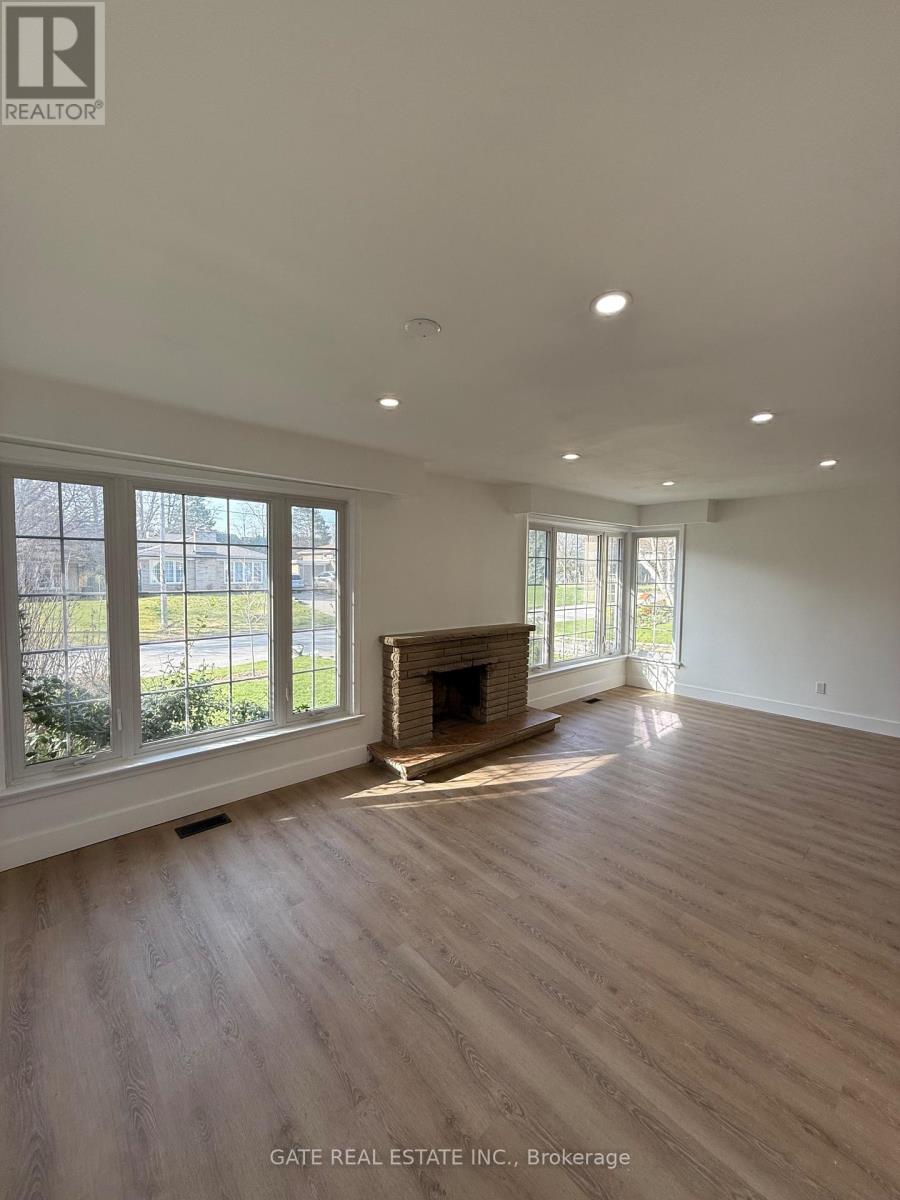Main - 112 Santa Barbara Road, Toronto, Ontario  M2N 2C5 - Photo 10 - C13725702