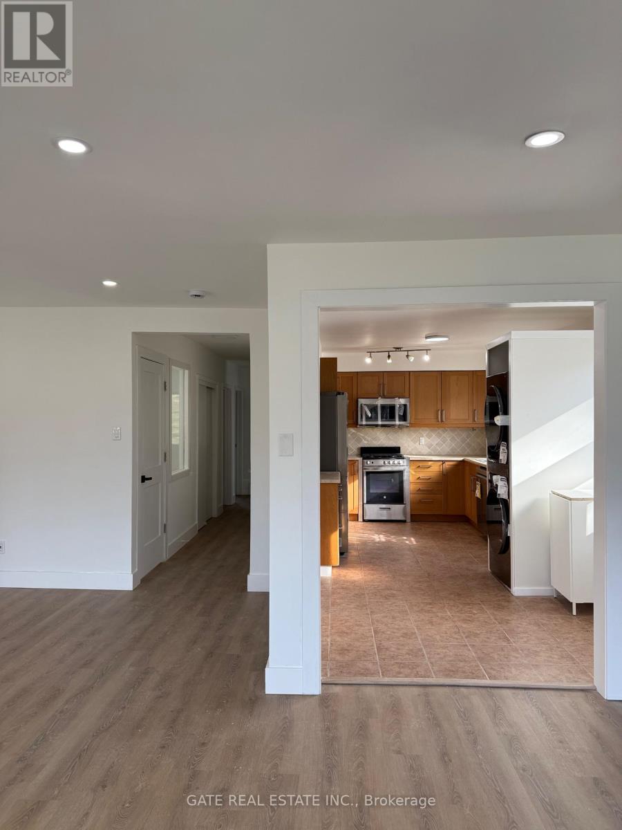 Main - 112 Santa Barbara Road, Toronto, Ontario  M2N 2C5 - Photo 13 - C13725702