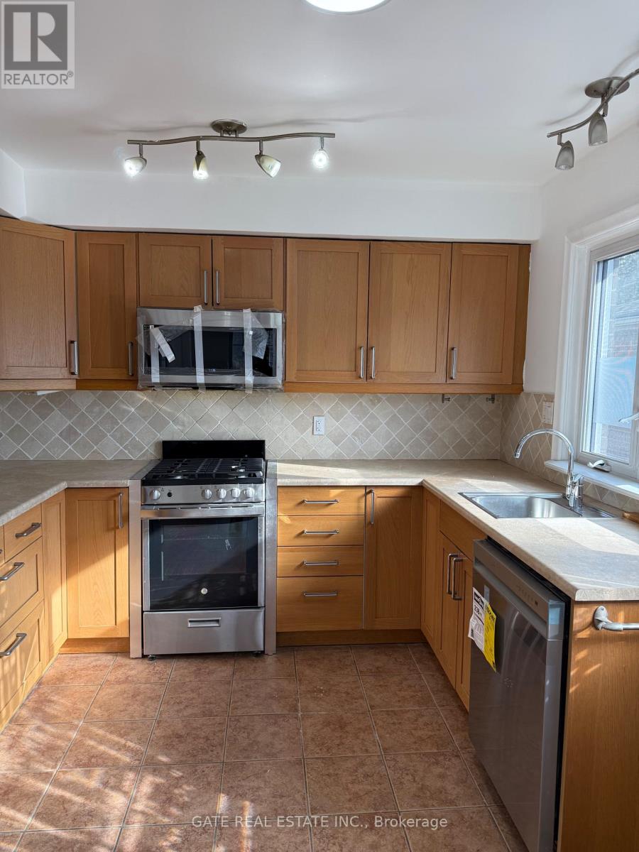 Main - 112 Santa Barbara Road, Toronto, Ontario  M2N 2C5 - Photo 18 - C13725702