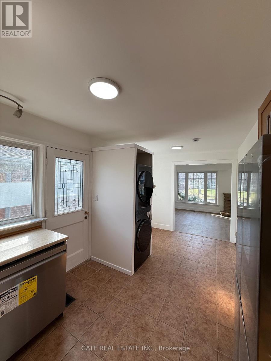 Main - 112 Santa Barbara Road, Toronto, Ontario  M2N 2C5 - Photo 20 - C13725702