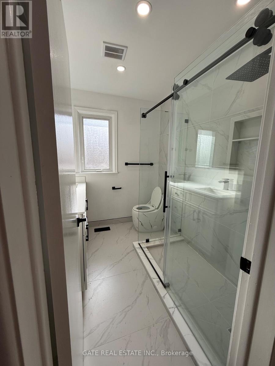 Main - 112 Santa Barbara Road, Toronto, Ontario  M2N 2C5 - Photo 21 - C13725702