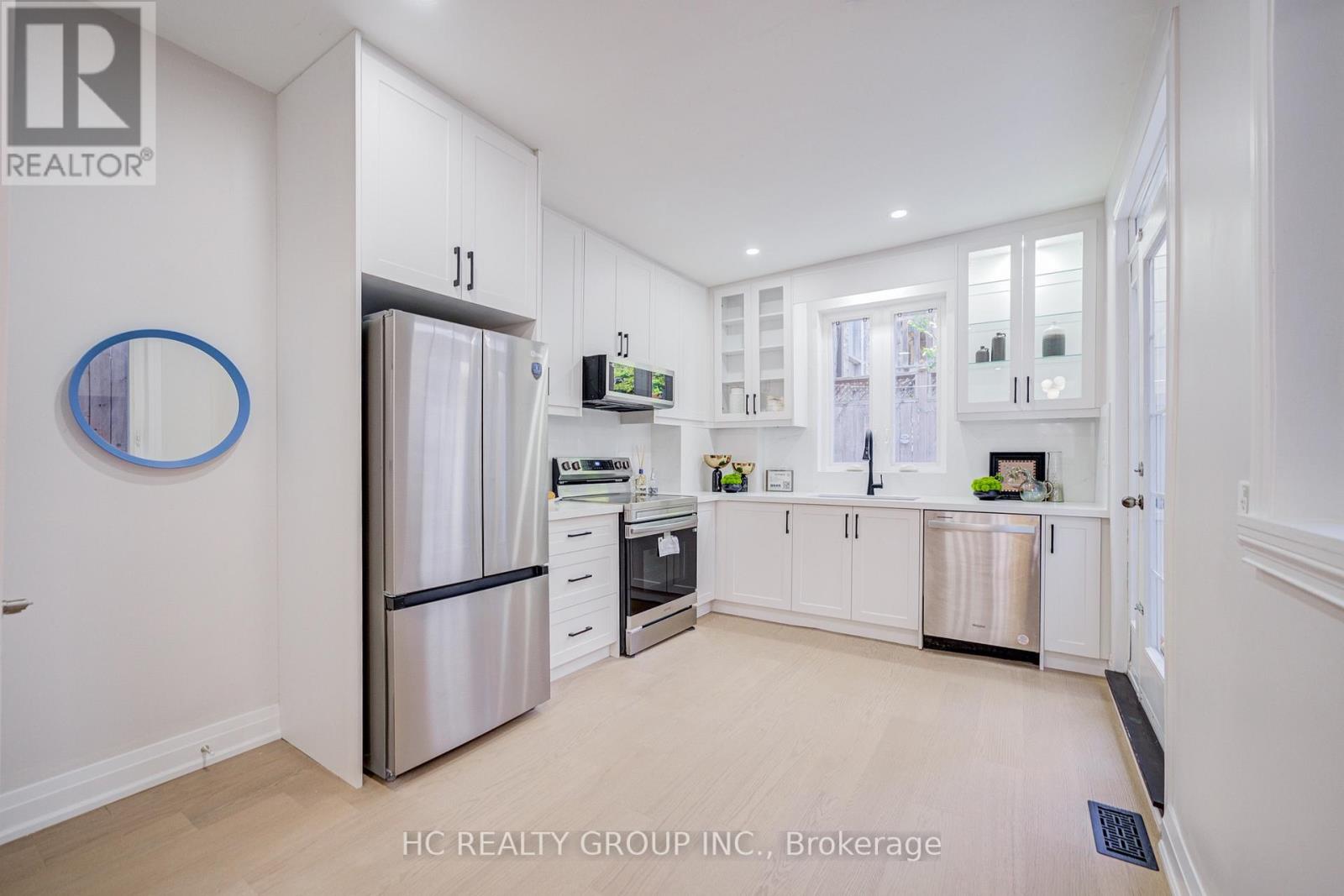 64 Wales Avenue, Toronto, Ontario M5T 1J4 - Photo 13 - C13725712