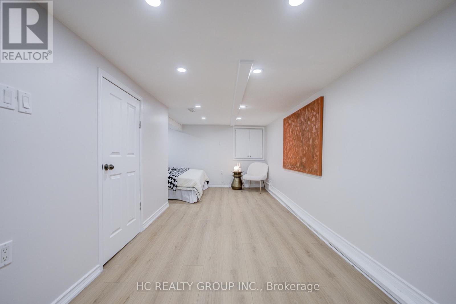 64 Wales Avenue, Toronto, Ontario M5T 1J4 - Photo 27 - C13725712
