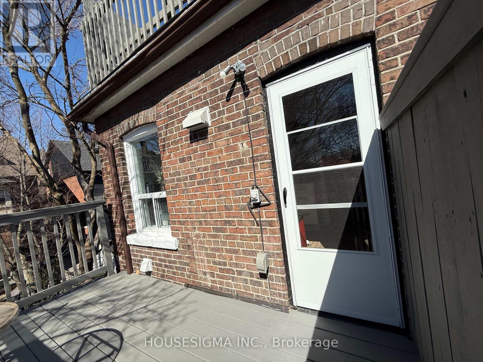 256 Woodbine Avenue, Toronto, Ontario  M4L 3P2 - Photo 15 - E13725718