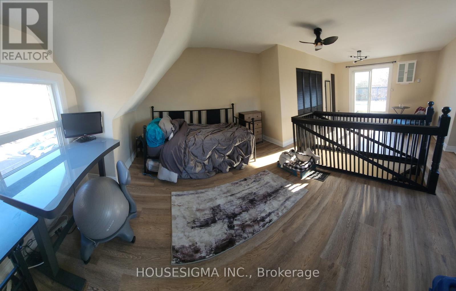 256 Woodbine Avenue, Toronto, Ontario  M4L 3P2 - Photo 23 - E13725718