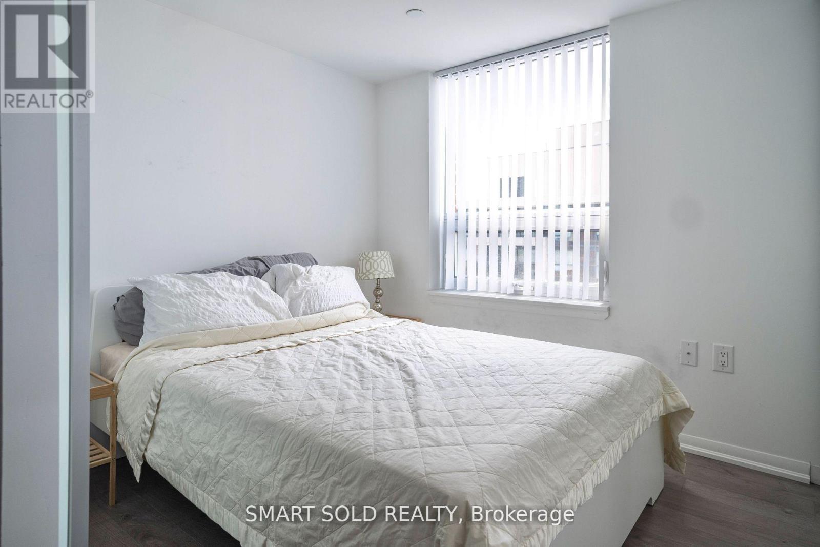 1212 - 3091 Dufferin Street, Toronto, Ontario M6A 0C4 - Photo 8 - W13725696