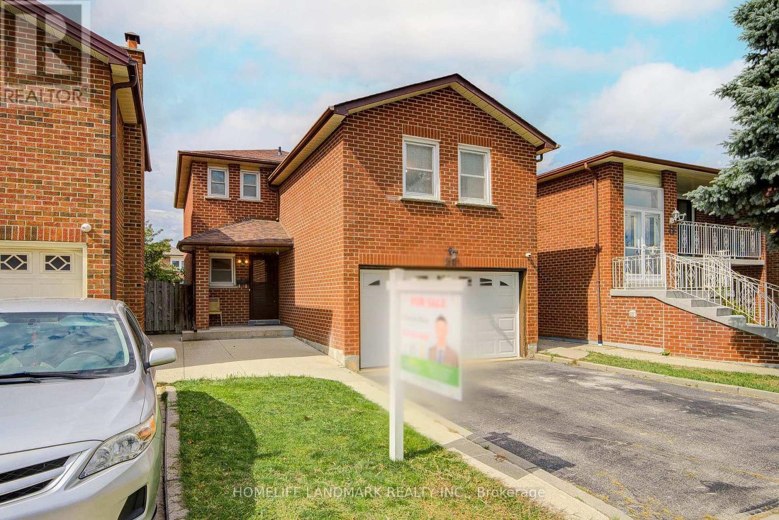 20 Barolo Road, Toronto, Ontario  M9V 5B1 - Photo 4 - W13725714
