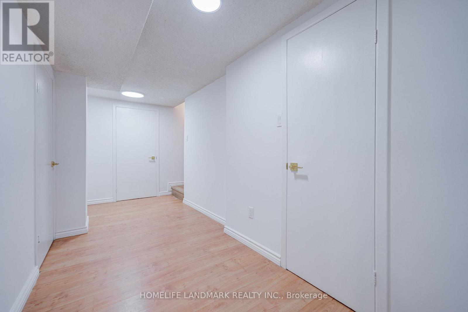 20 Barolo Road, Toronto, Ontario  M9V 5B1 - Photo 41 - W13725714