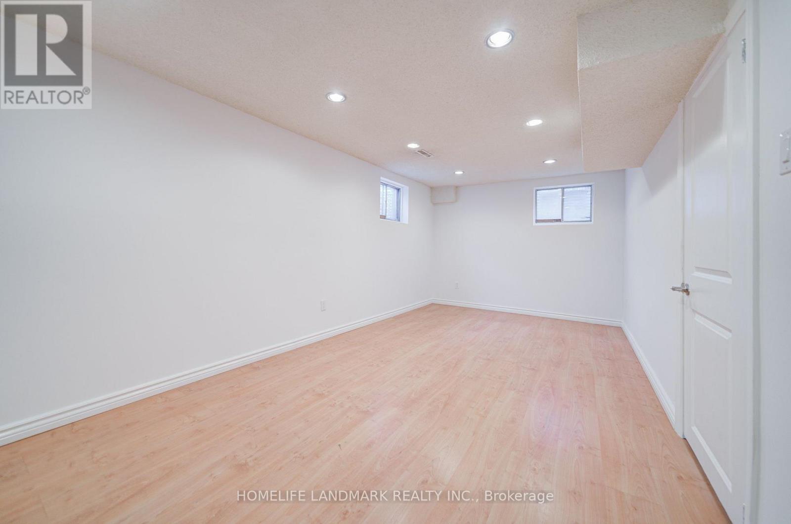 20 Barolo Road, Toronto, Ontario  M9V 5B1 - Photo 42 - W13725714