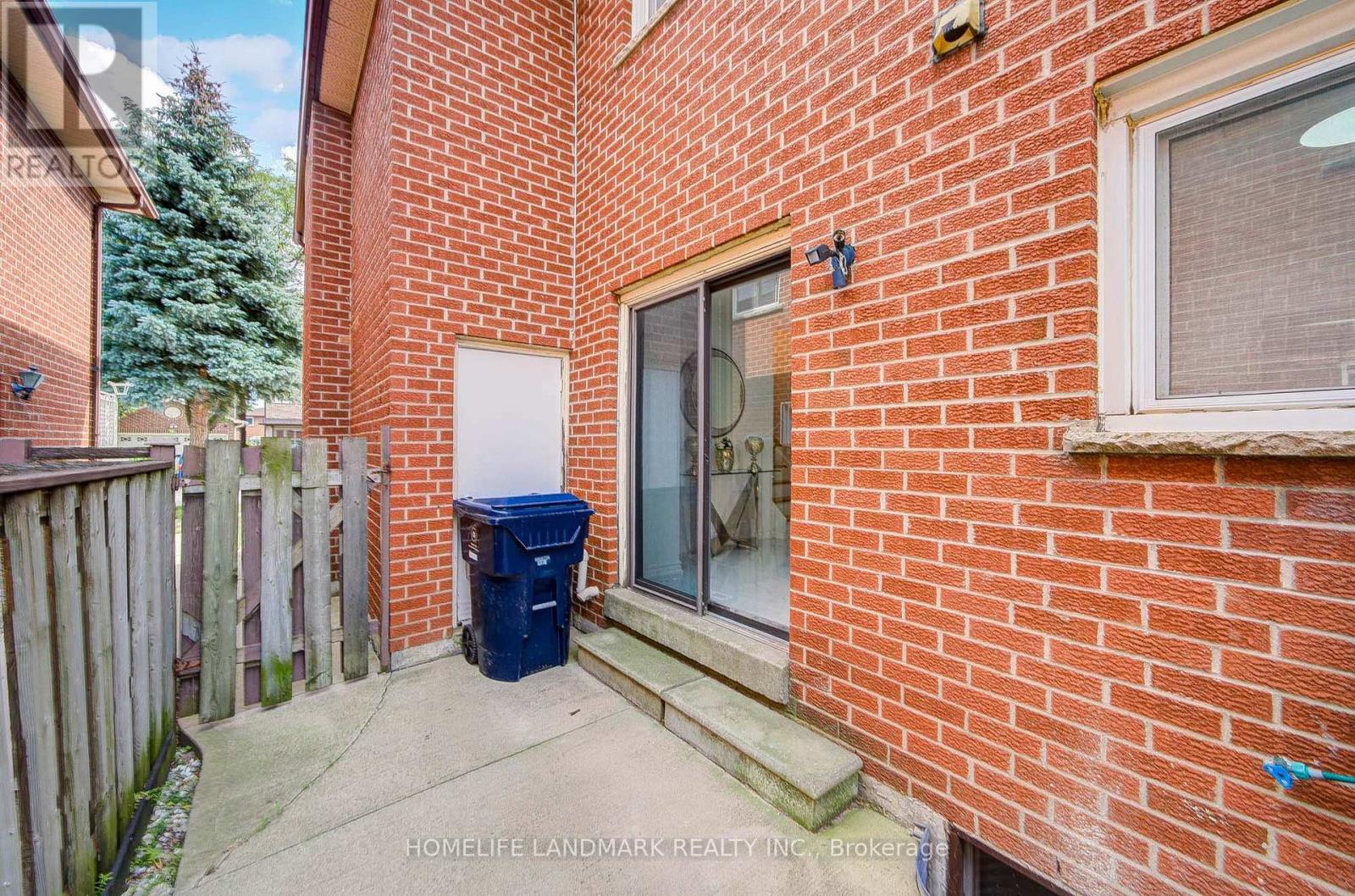 20 Barolo Road, Toronto, Ontario  M9V 5B1 - Photo 47 - W13725714