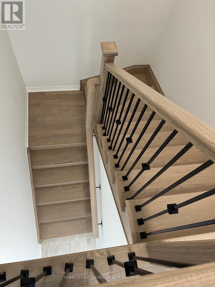 1040 Valhalla Terrace, Pickering, Ontario  L1X 0P8 - Photo 9 - E13725738