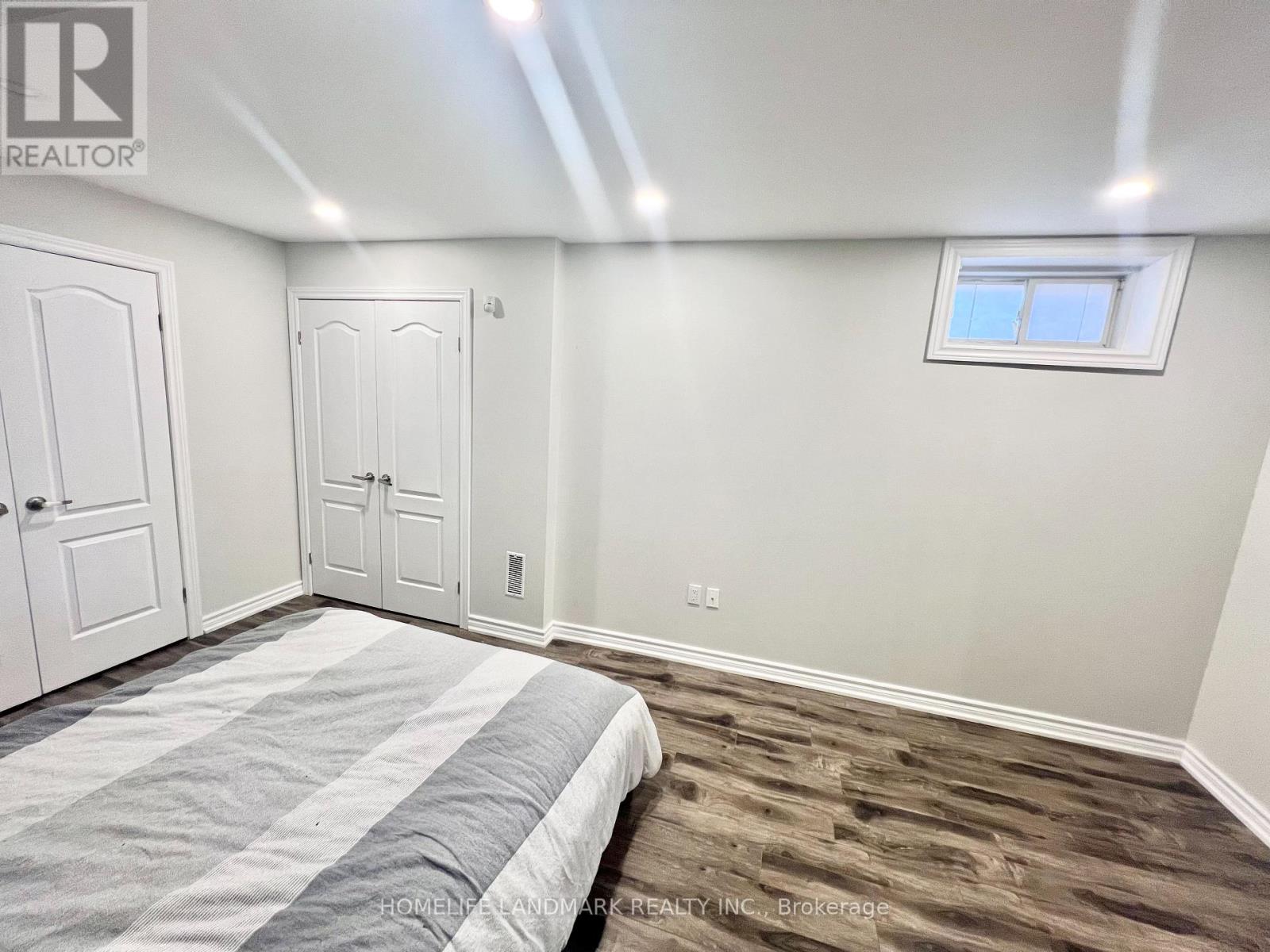18 Fountain Court, Richmond Hill, Ontario  L4S 2K4 - Photo 10 - N13725736
