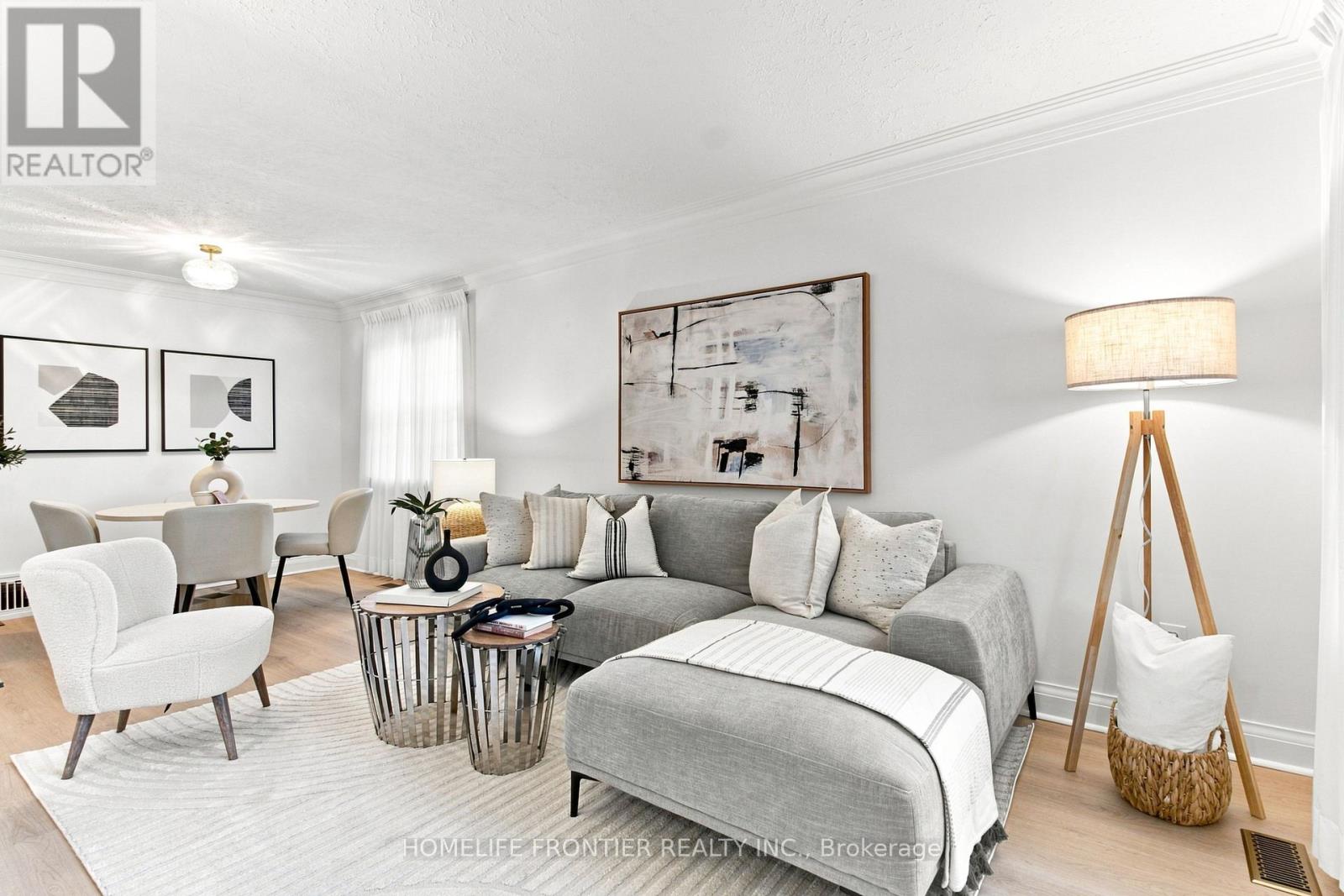 132 Wesley Street, Toronto, Ontario  M8Y 2X1 - Photo 4 - W13725732
