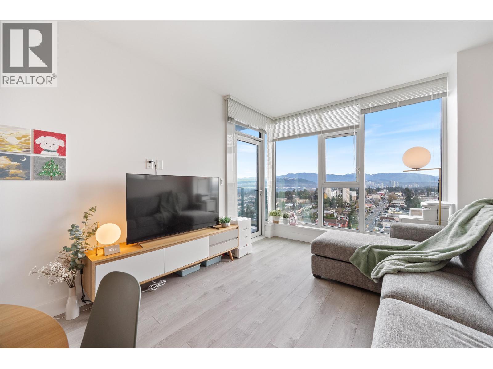 2106 7303 NOBLE LANE, Burnaby, British Columbia