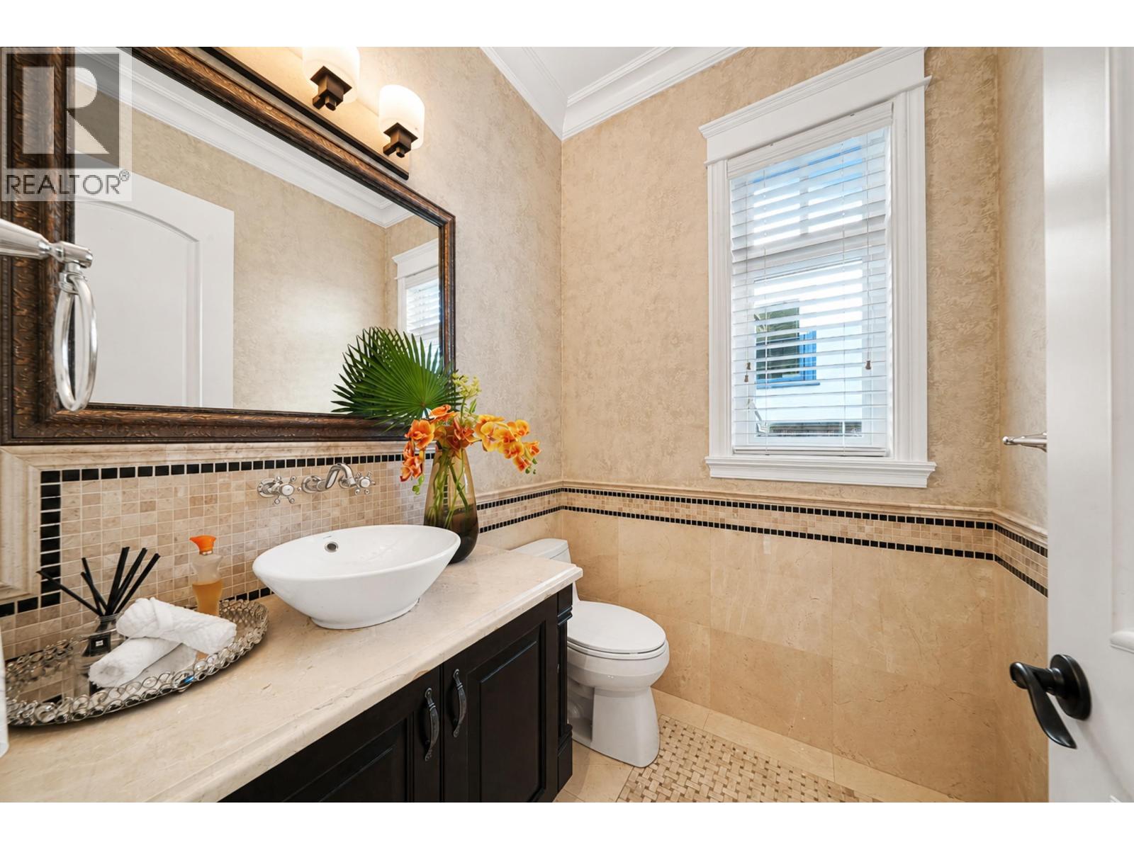 1657 W 58th Avenue, Vancouver, British Columbia  V6P 1W8 - Photo 15 - R3159793