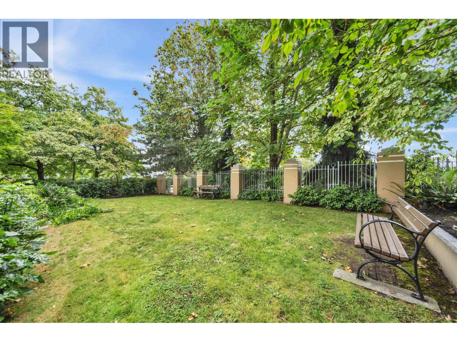 1005 280 Ross Drive, New Westminster, British Columbia  V3L 0C2 - Photo 31 - R3159116