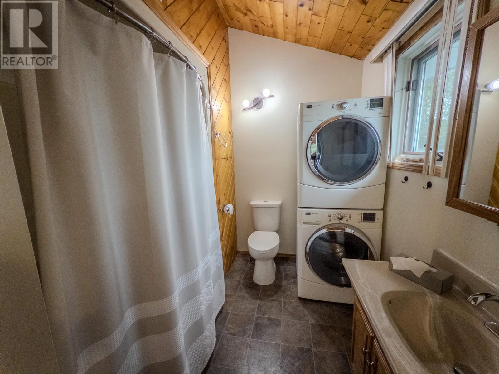 1829 Highway 17 West, Kenora, Ontario  P0X 1C0 - Photo 29 - TB2602491