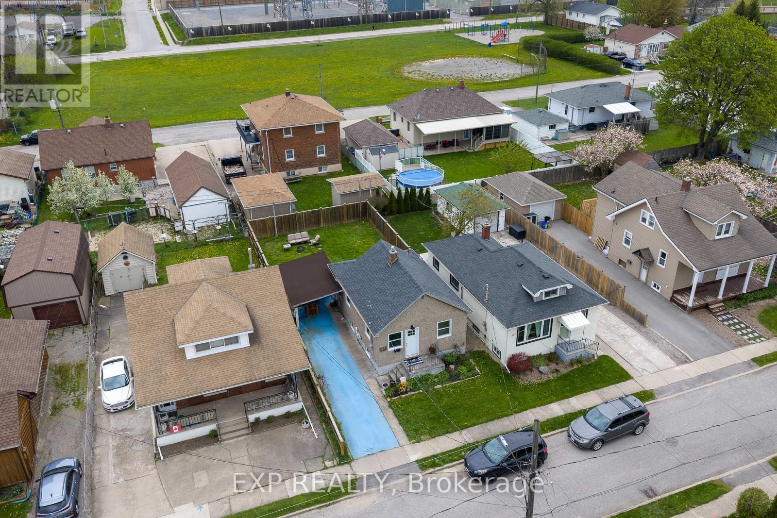 47 BATTLE STREET, Thorold, Ontario