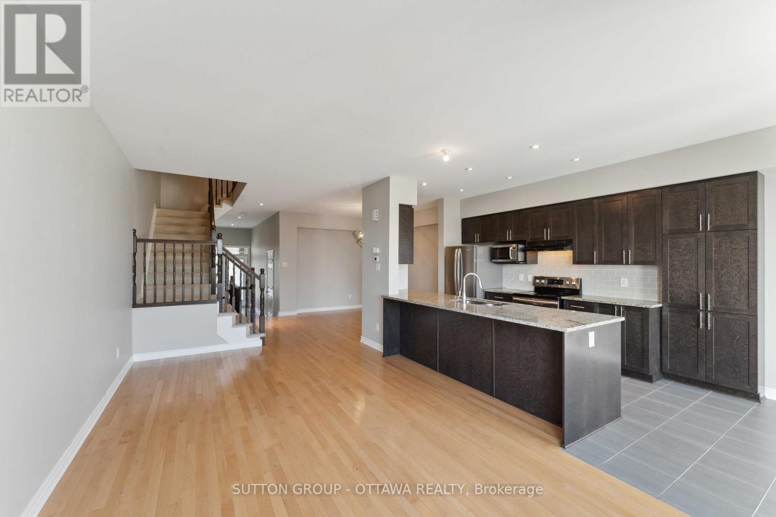 136 Mattingly Way, Ottawa, Ontario K4M 0C5 - Photo 14 - X13725758