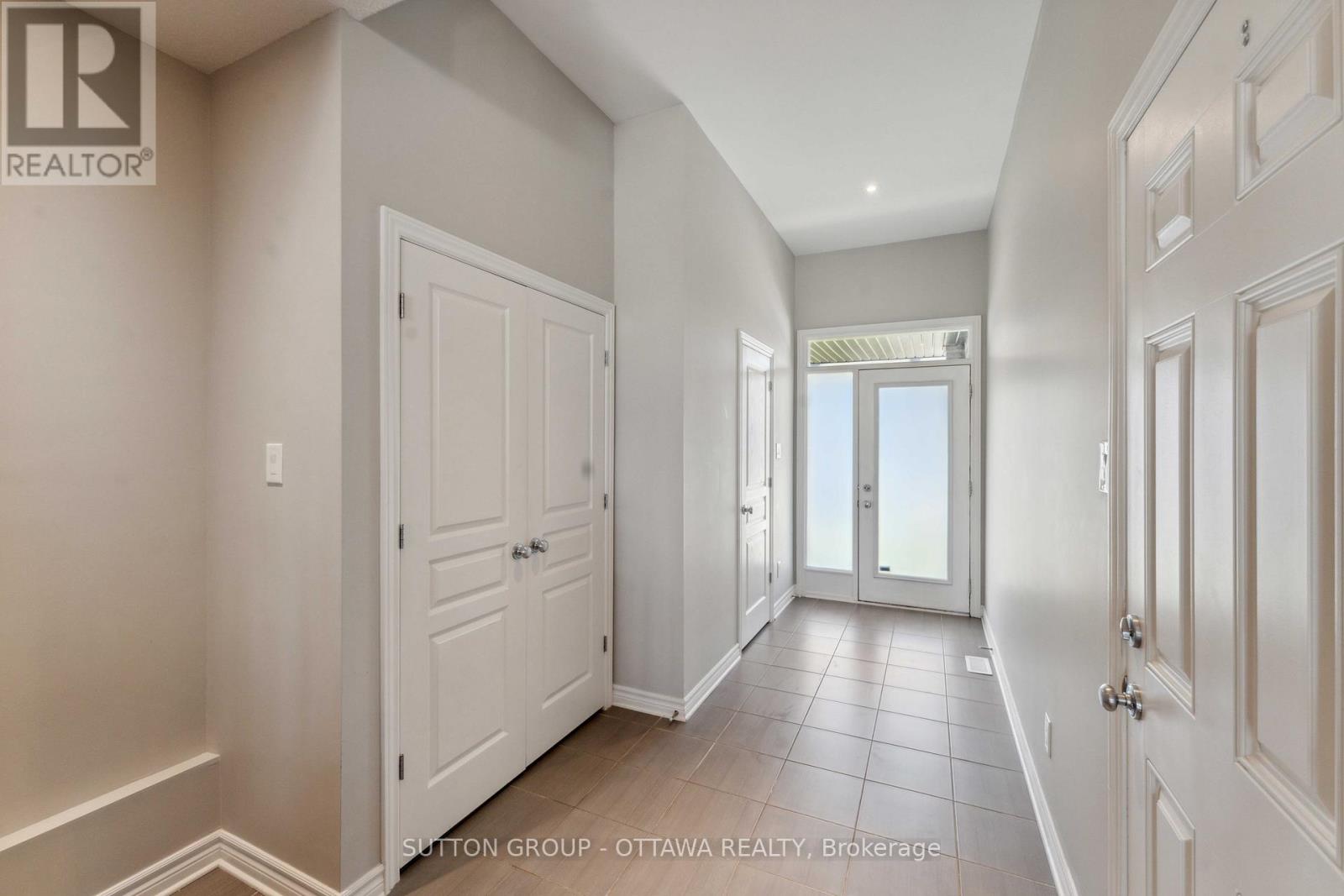 136 Mattingly Way, Ottawa, Ontario K4M 0C5 - Photo 3 - X13725758