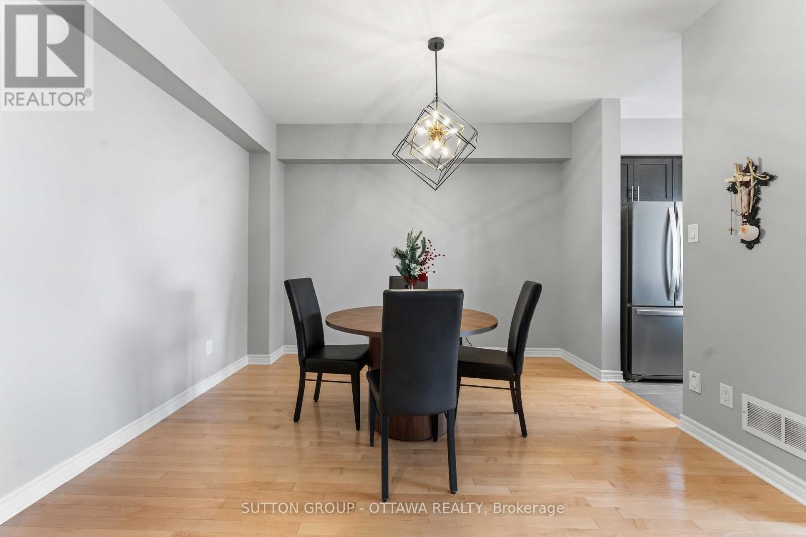 136 Mattingly Way, Ottawa, Ontario K4M 0C5 - Photo 4 - X13725758
