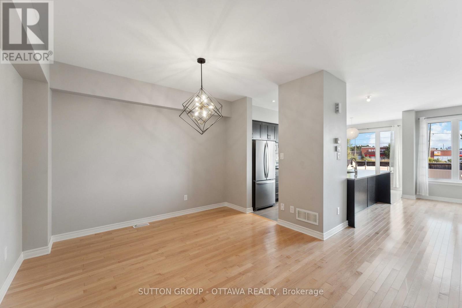 136 Mattingly Way, Ottawa, Ontario K4M 0C5 - Photo 5 - X13725758