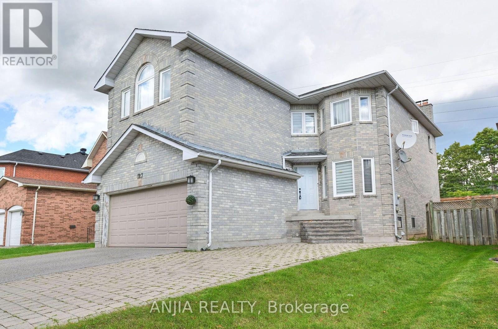 127 TOMLINSON CIRCLE, Markham, Ontario