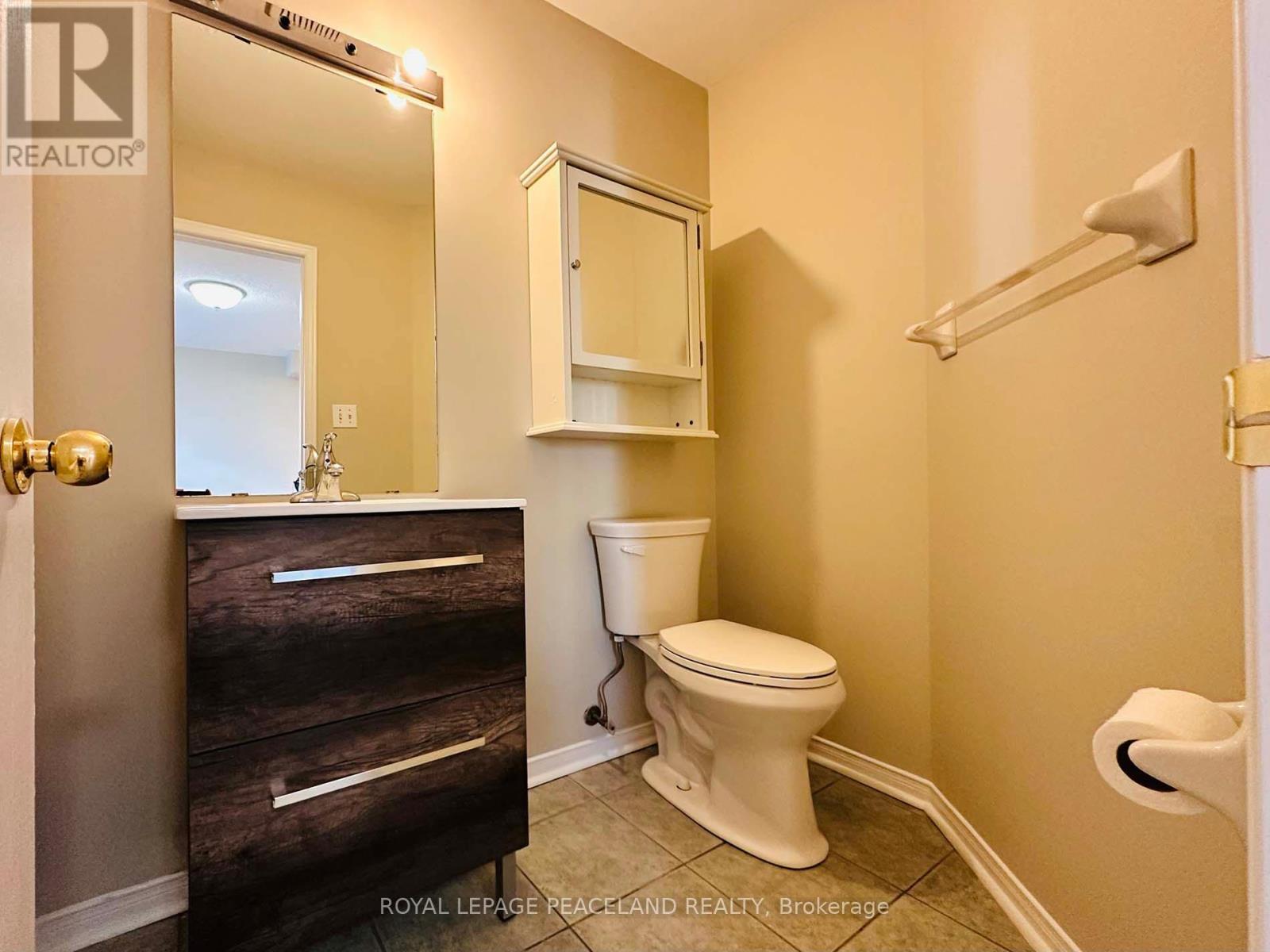 3851 Foxborough Trail, Mississauga, Ontario L5N 7W3 - Photo 21 - W13725750